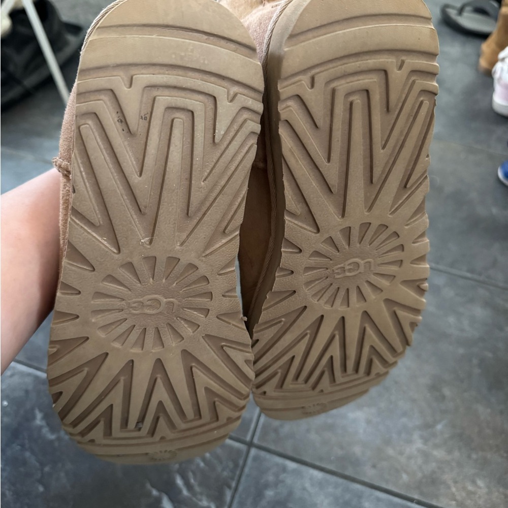UGG Tan Ankle Boots - Picture 4 of 4